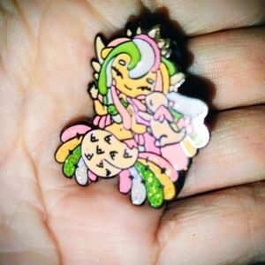 Kawaii Anime Glitter Girl Enamel Pin Green Pink Yellow